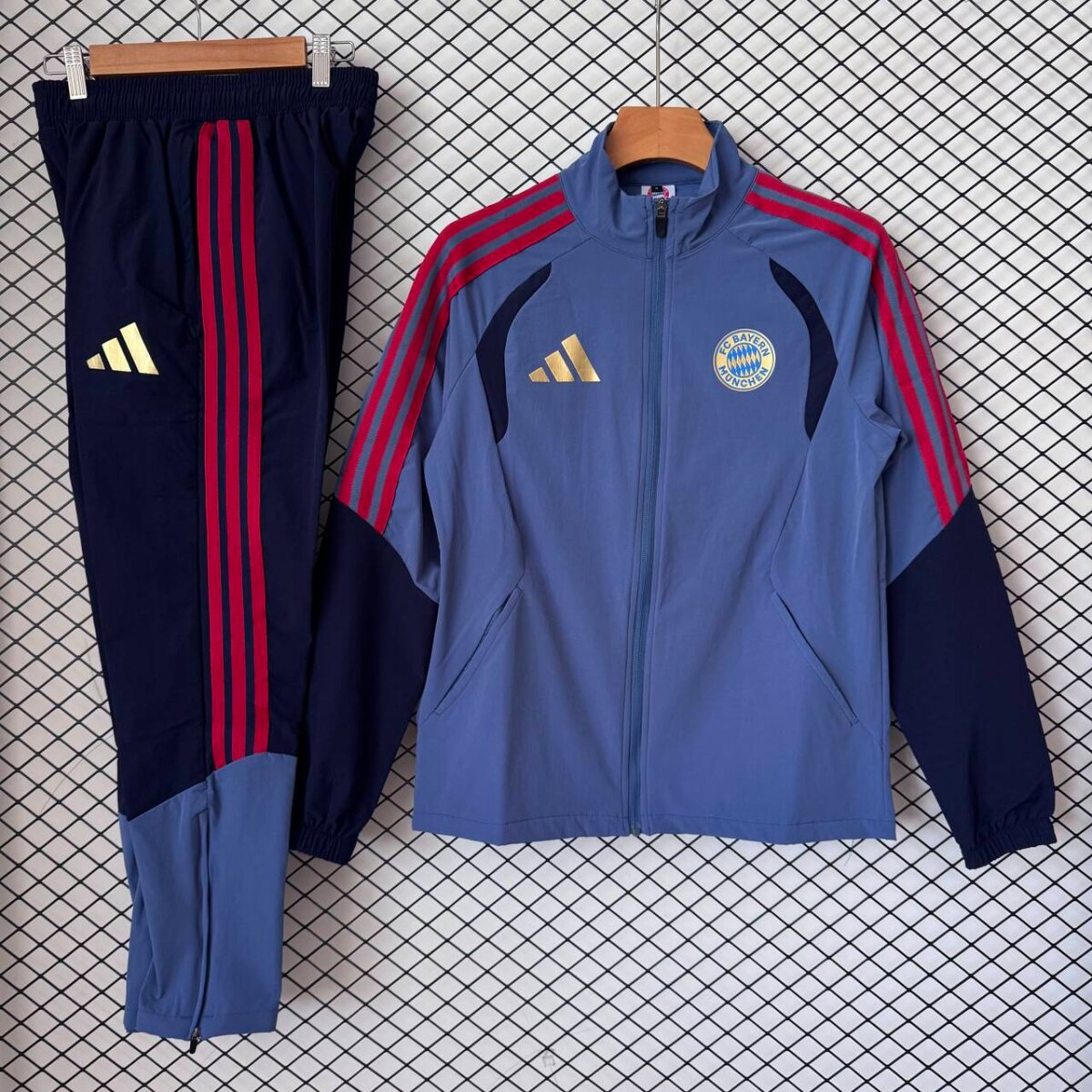 AAA Quality Bayern Munich 26/27 Windcoat Tracksuit - Grey Blue